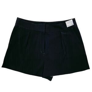 Express Stylist Super High-Rise Shorts Plus Sz 16 Black Pleated Dressy Goth NEW!